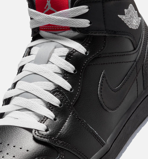 Air Jordan 1 Mid SE Men’s Lifestyle Shoe – Black/Grey