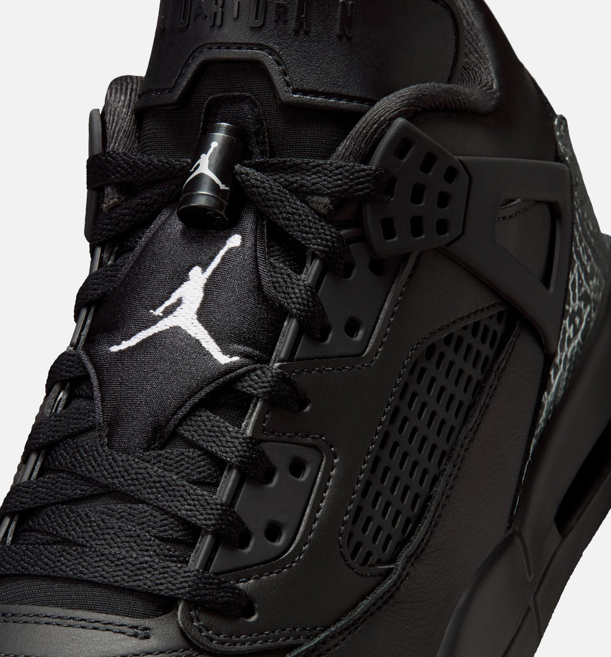 Spizike Low Men’s Basketball Shoe – Black/Black/Metallic Silver