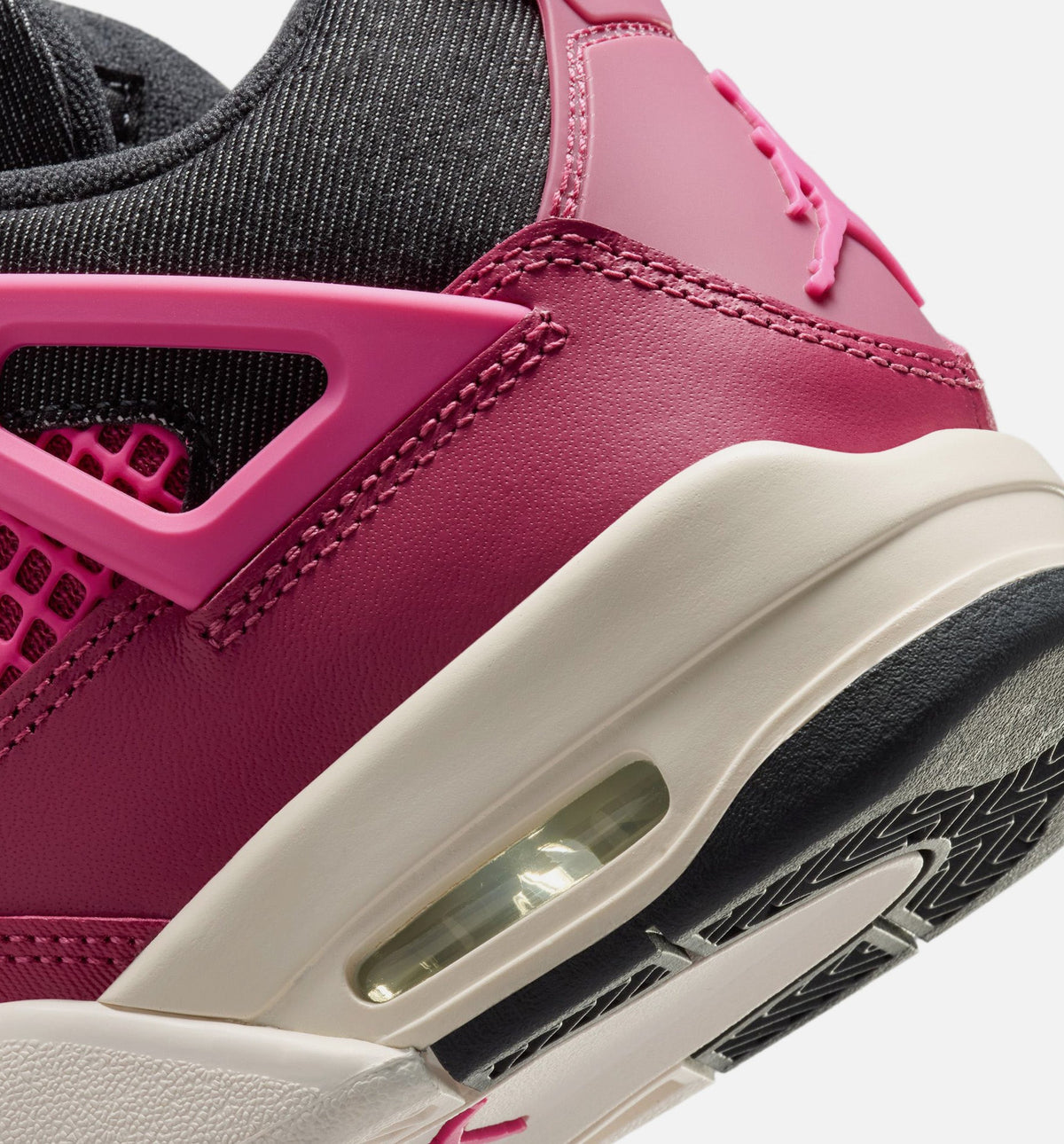 Air Jordan 4 Retro She’s A Star Grade School Lifestyle Shoe – Sweet Beet/Desert Pink/Off Noir/Chalk