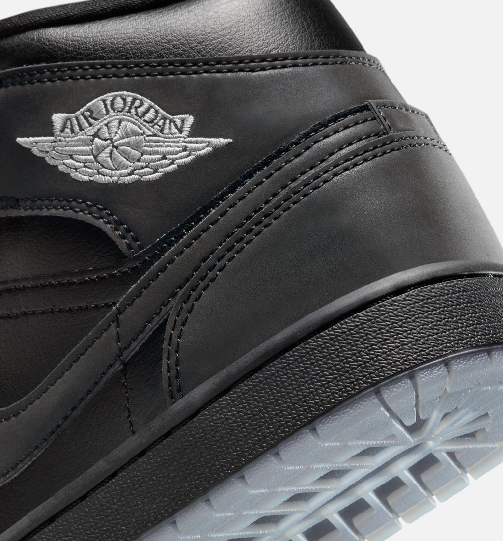 Air Jordan 1 Mid SE Men’s Lifestyle Shoe – Black/Grey