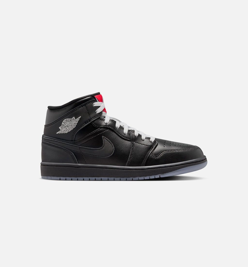 Air Jordan 1 Mid SE Men’s Lifestyle Shoe – Black/Grey