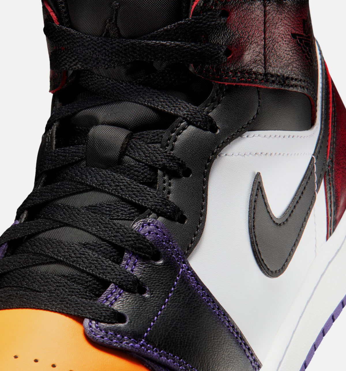 Air Jordan 1 Mid SE Men’s Lifestyle Shoe – True Red/White/Court Purple/Black