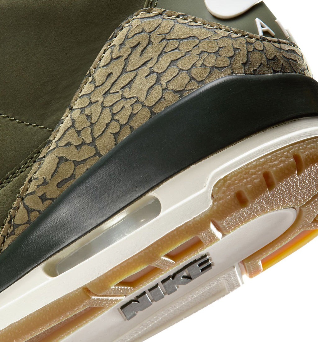 Air Jordan 3 Retro Medium Olive Men’s Lifestyle Shoe – Medium Olive/Sequoia/Neutral Olive/Sail/Total Crimson