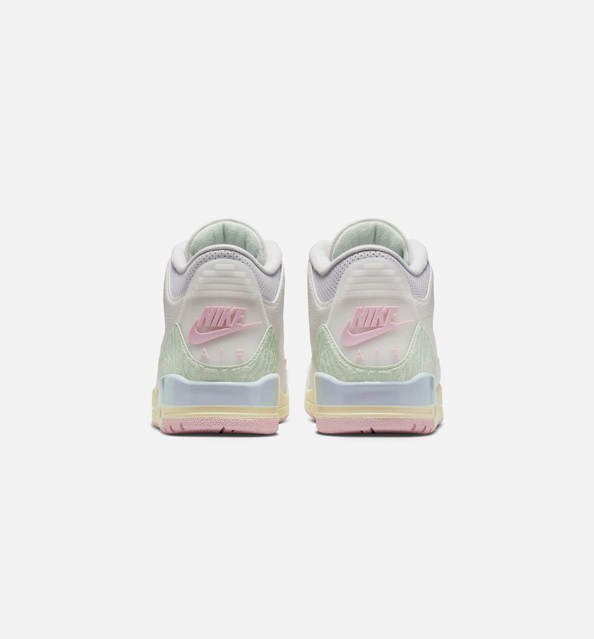 Air Jordan 3 Retro Sail and Jade Aura Men’s Lifestyle Shoe – Sail/Jade Aura/Aura/Iced Carmine