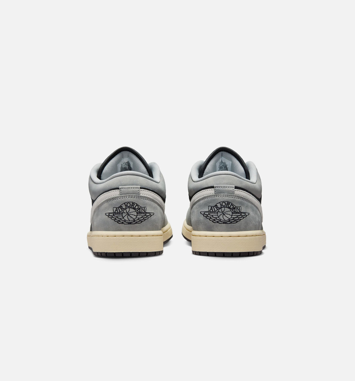 Air Jordan 1 Low SE Men’s Lifestyle Shoe – Light Smoke Grey/White/Off Noir